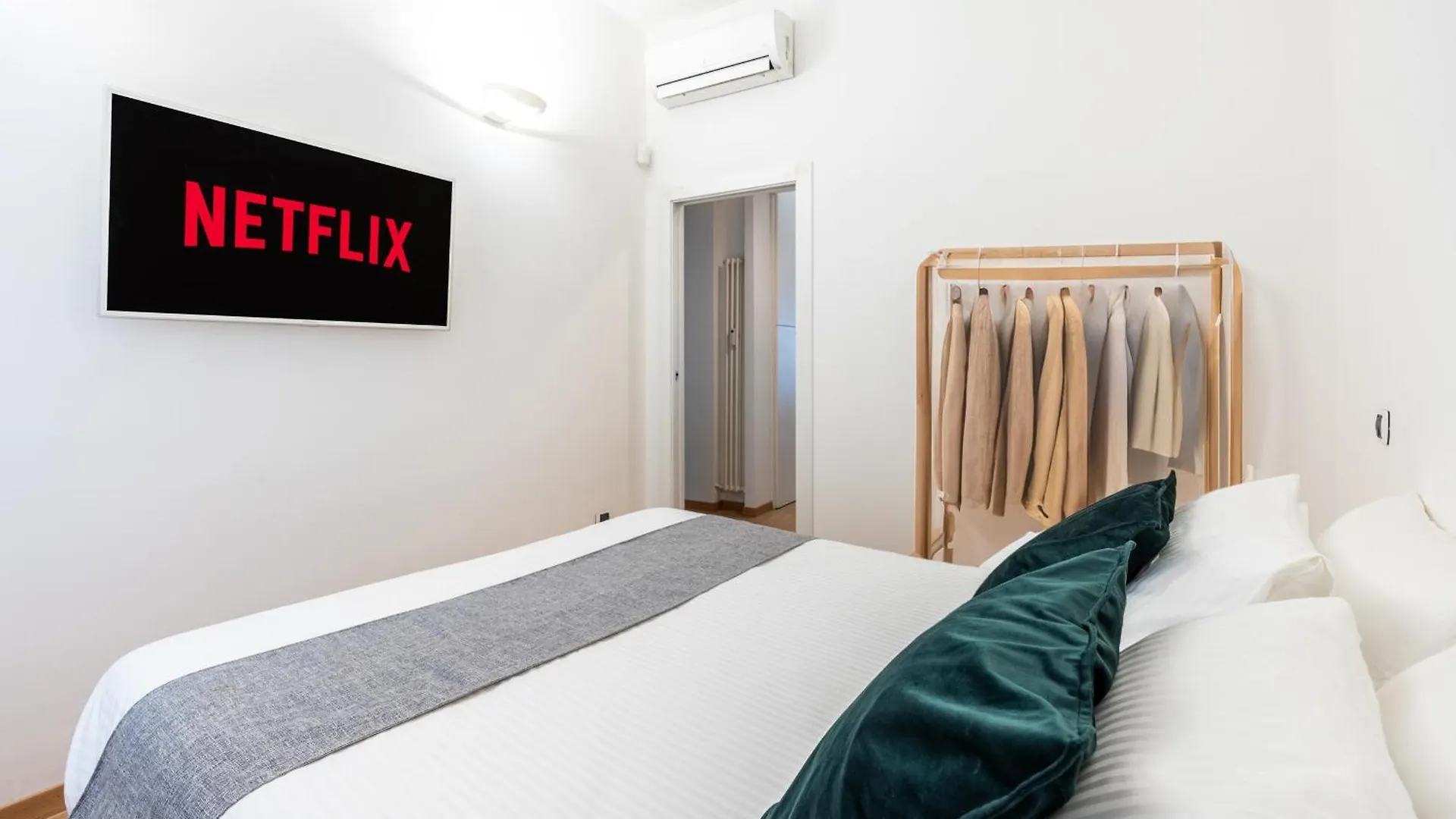 Corso Como-Garibaldi - Luxury Flat With Parking And Wifi Milan Apartment